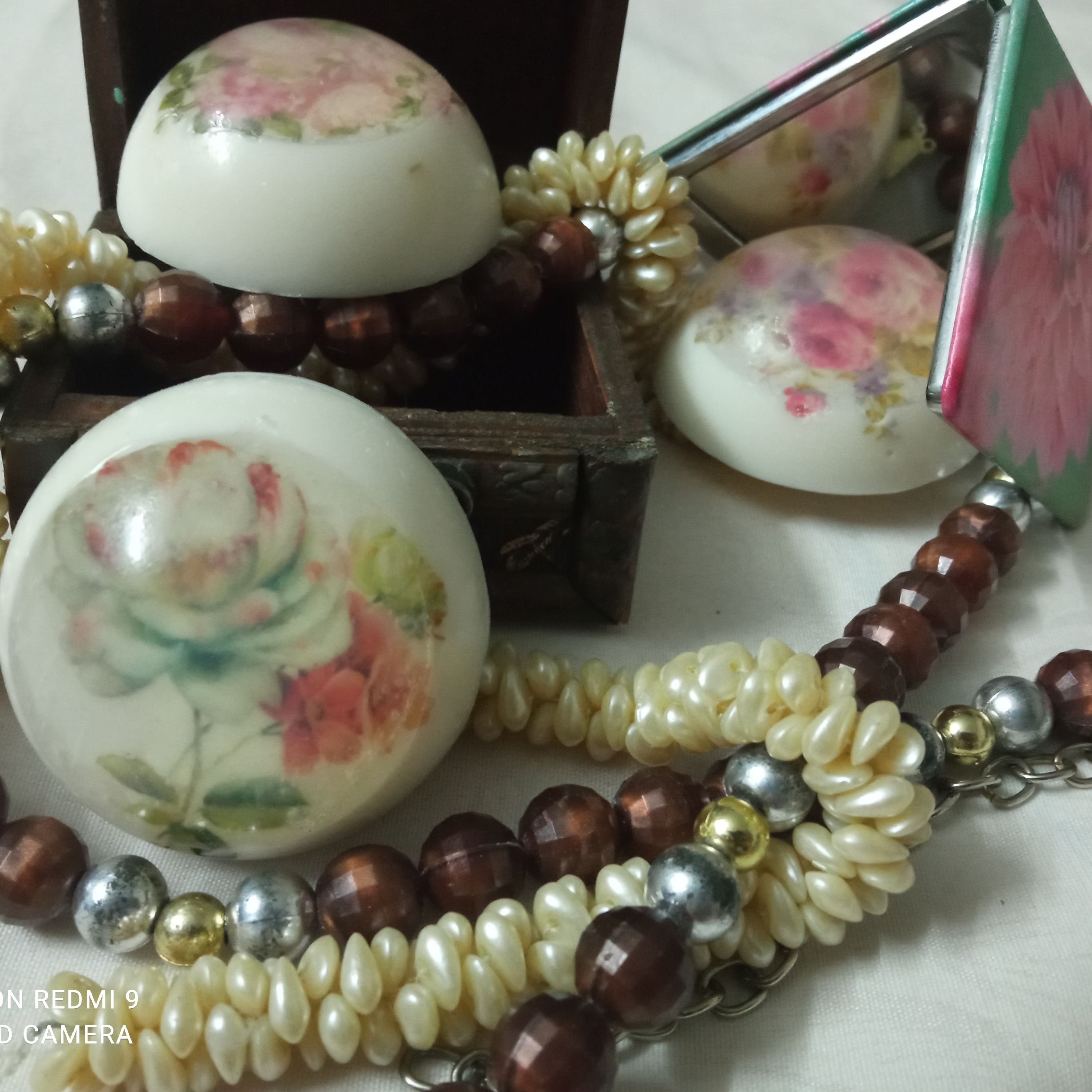 صابون دستساز گیاهی مناسب پوست خشک و حساس