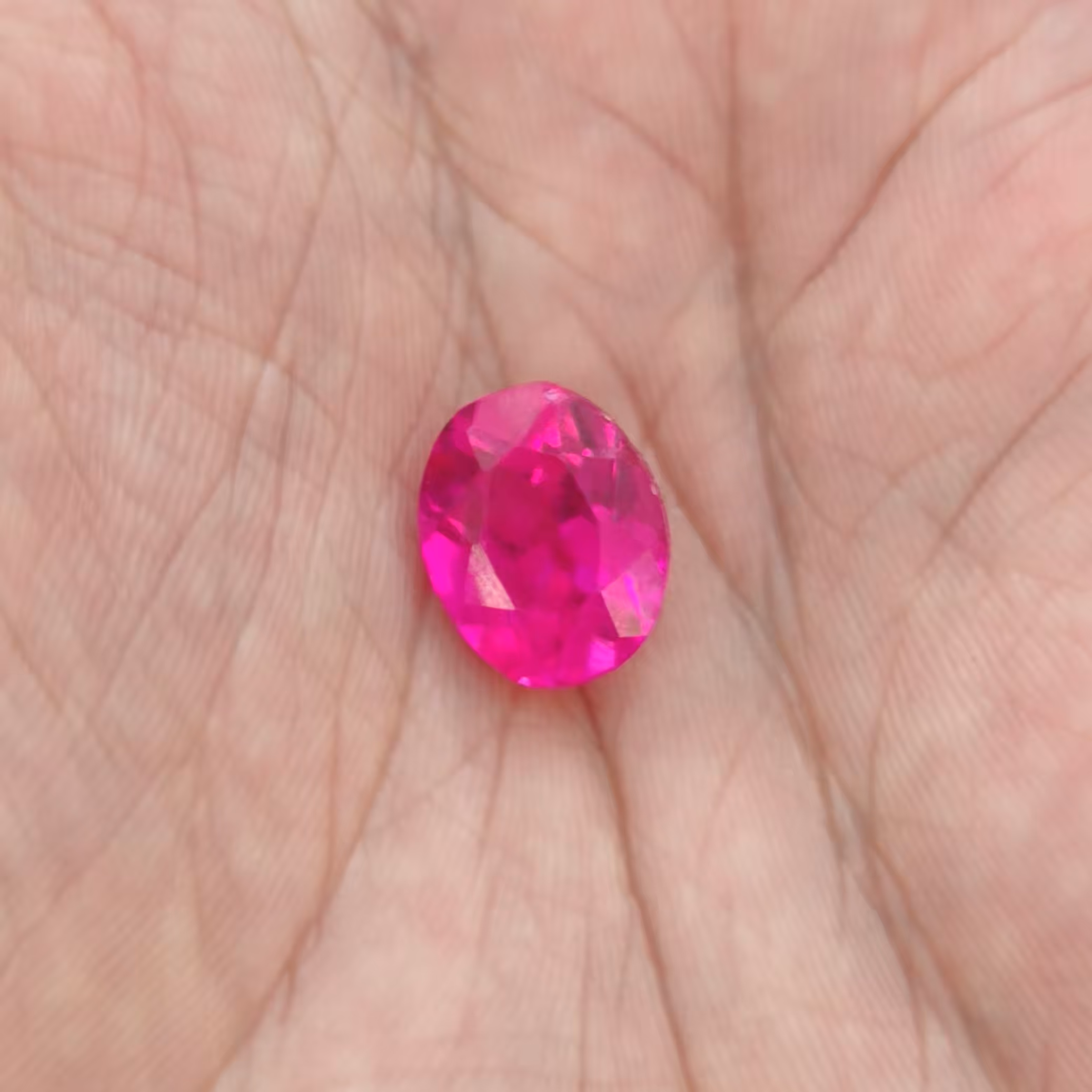 سنگ یاقوت صورتی هندی تراش الماس بسیار خوشرنگ