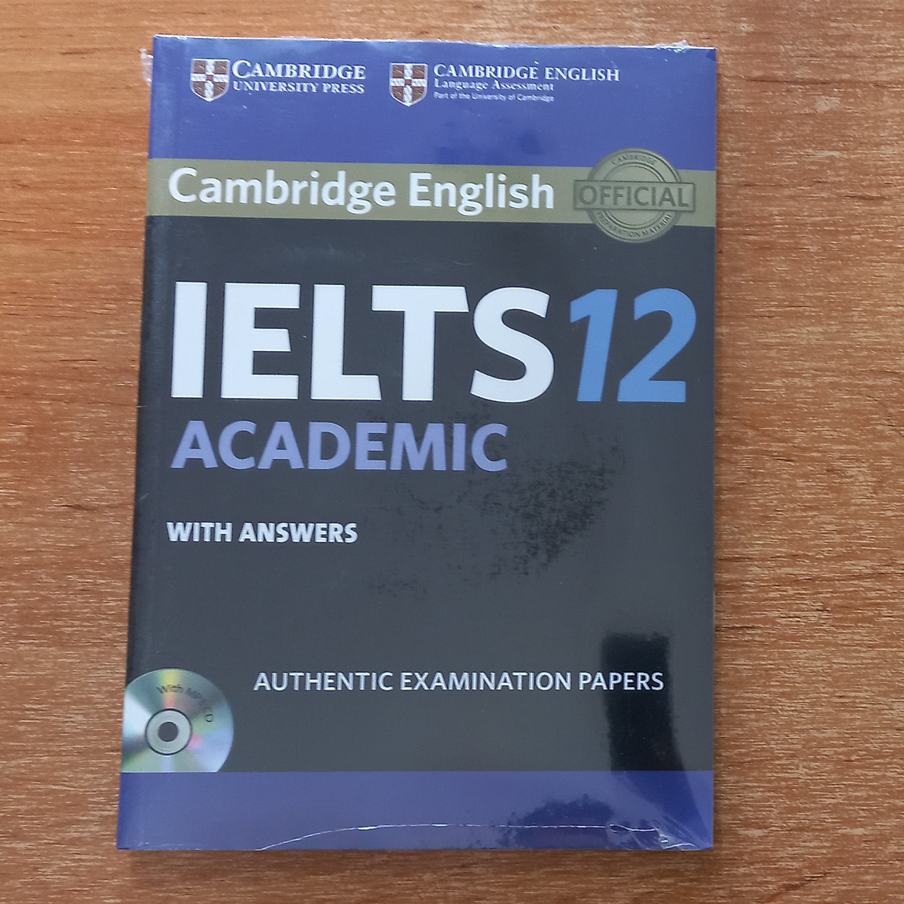 کتاب زبان آیلتس کمبریج IELTS Cambridge 12 Academic
