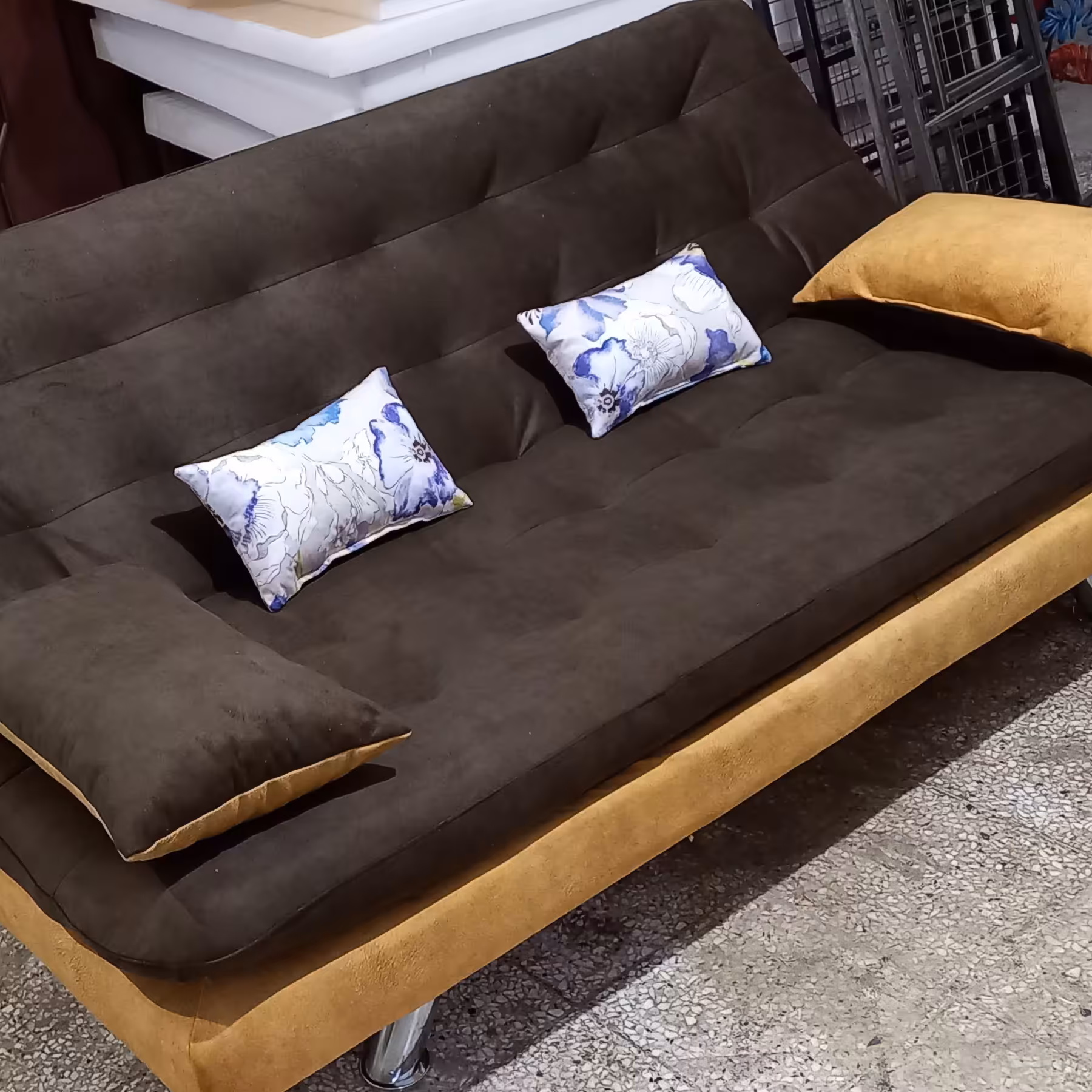  مبل تخت خواب شو کمجا