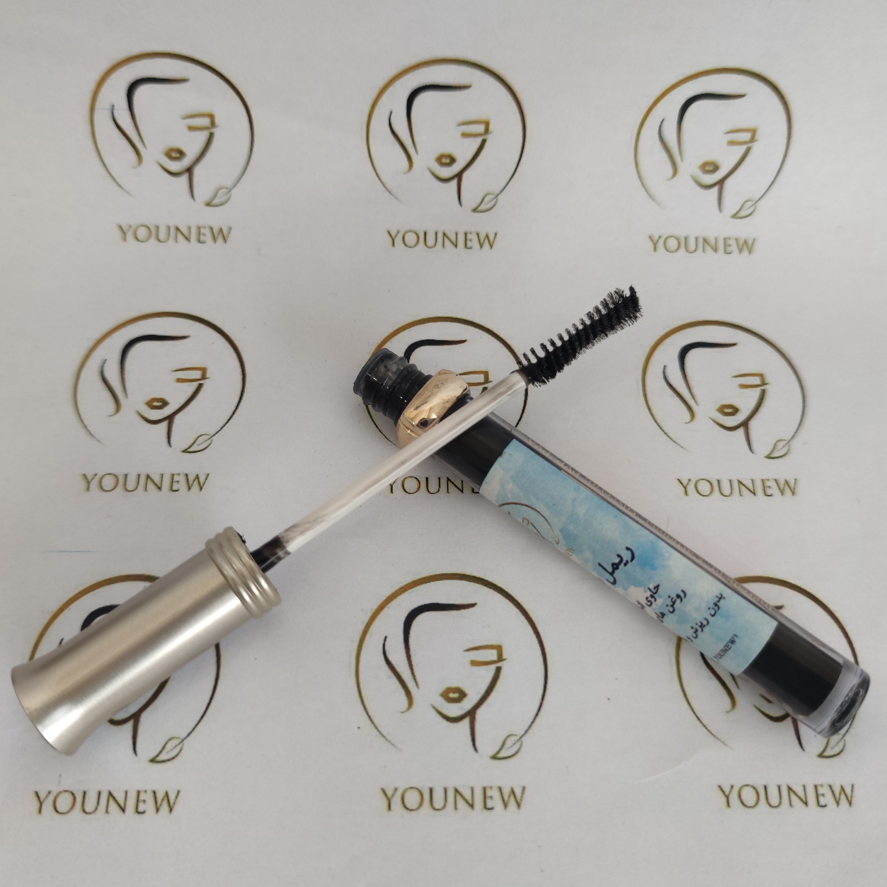 ریمل و حجم دهنده طبیعی مژه younew (دست ساز و فاقد ترکیبات شیمیایی)