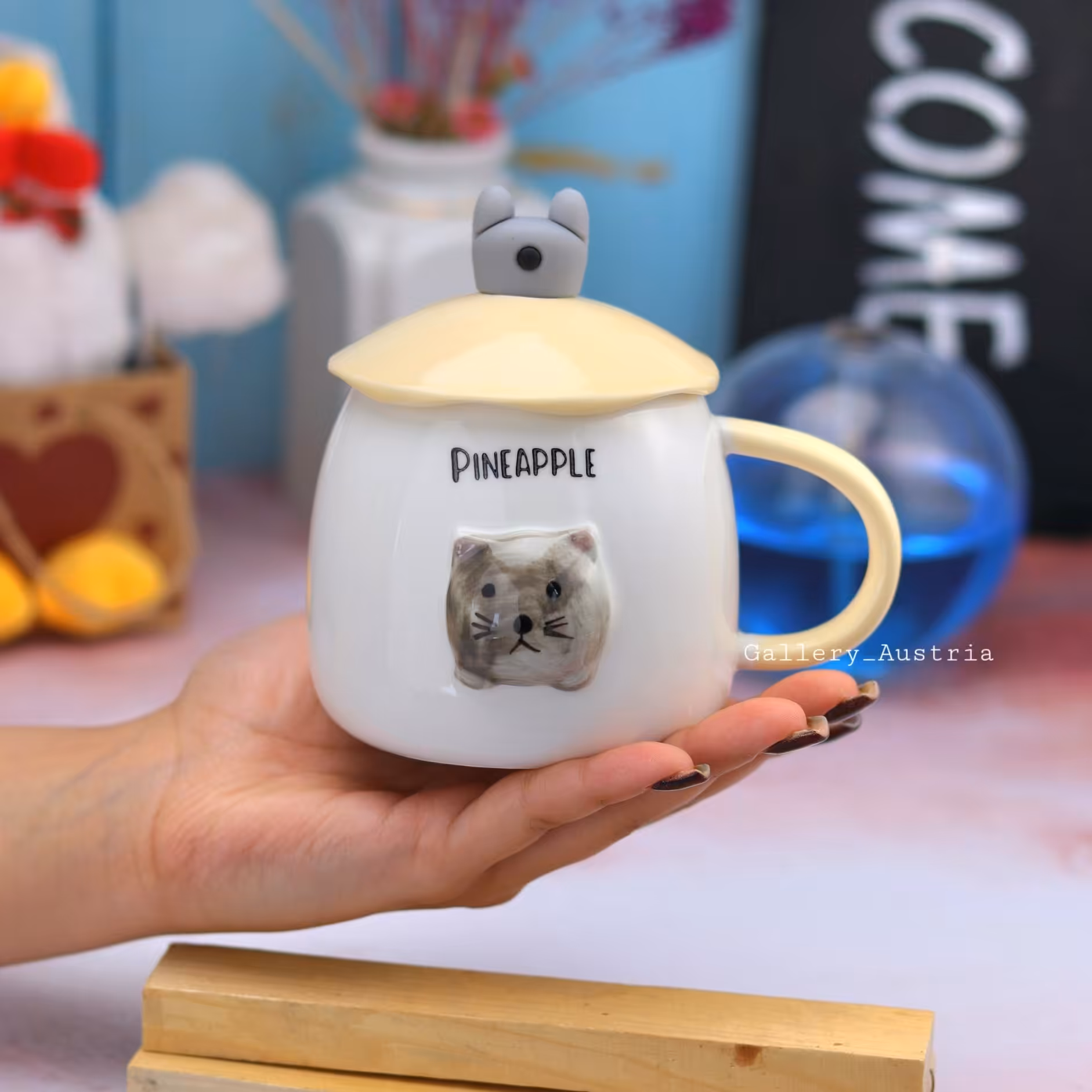 ماگ سرامیکی حیوانات ، وارداتی با جنس درجه یک، قابل استفاده در ماکرو و ماشین ظرفشویی به همراه درب و قاشق استیل 