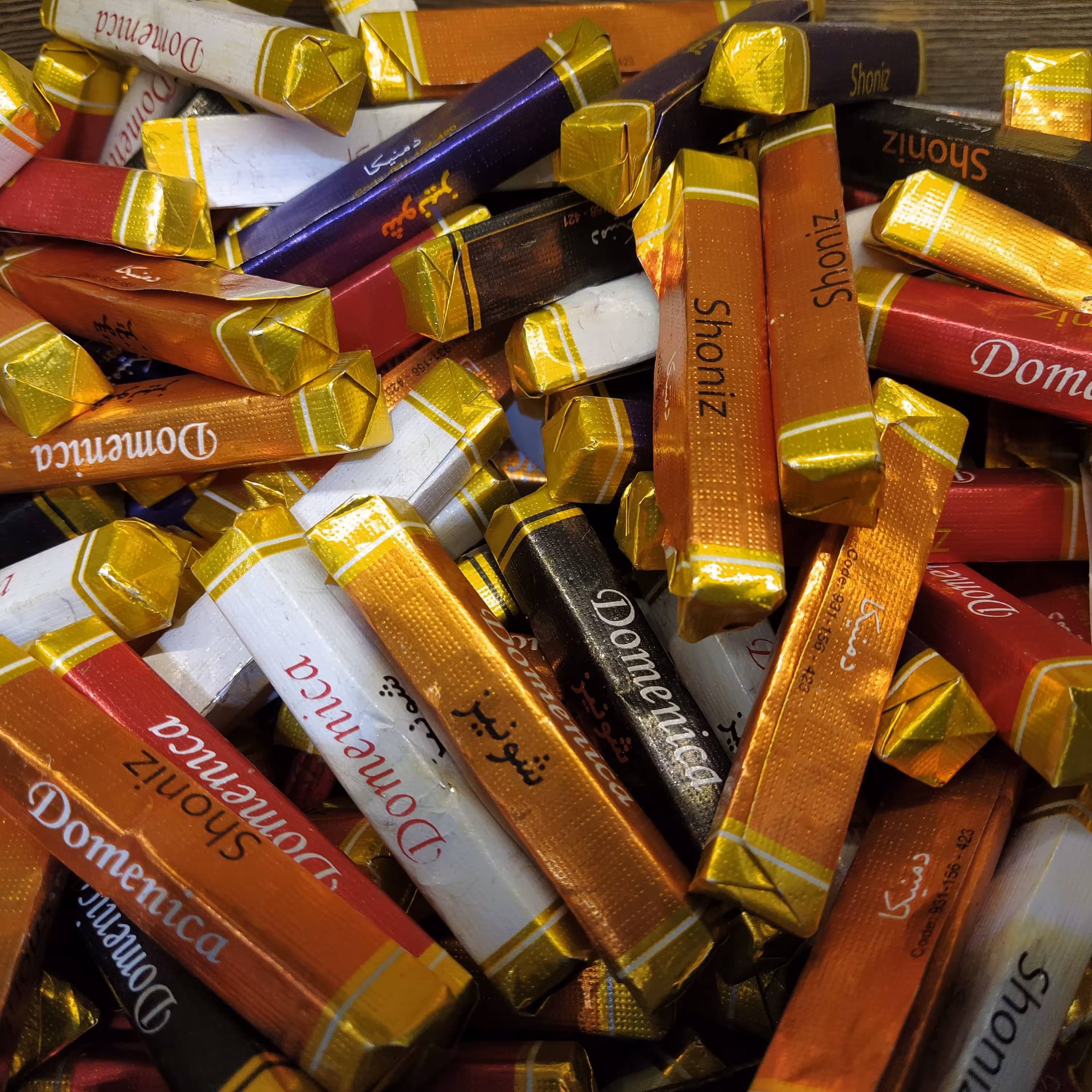 شکلات کاکائو مدادی دمنیکا شونیز  (250 گرم )