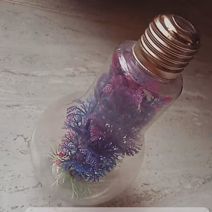 گلدون طرح لامپ