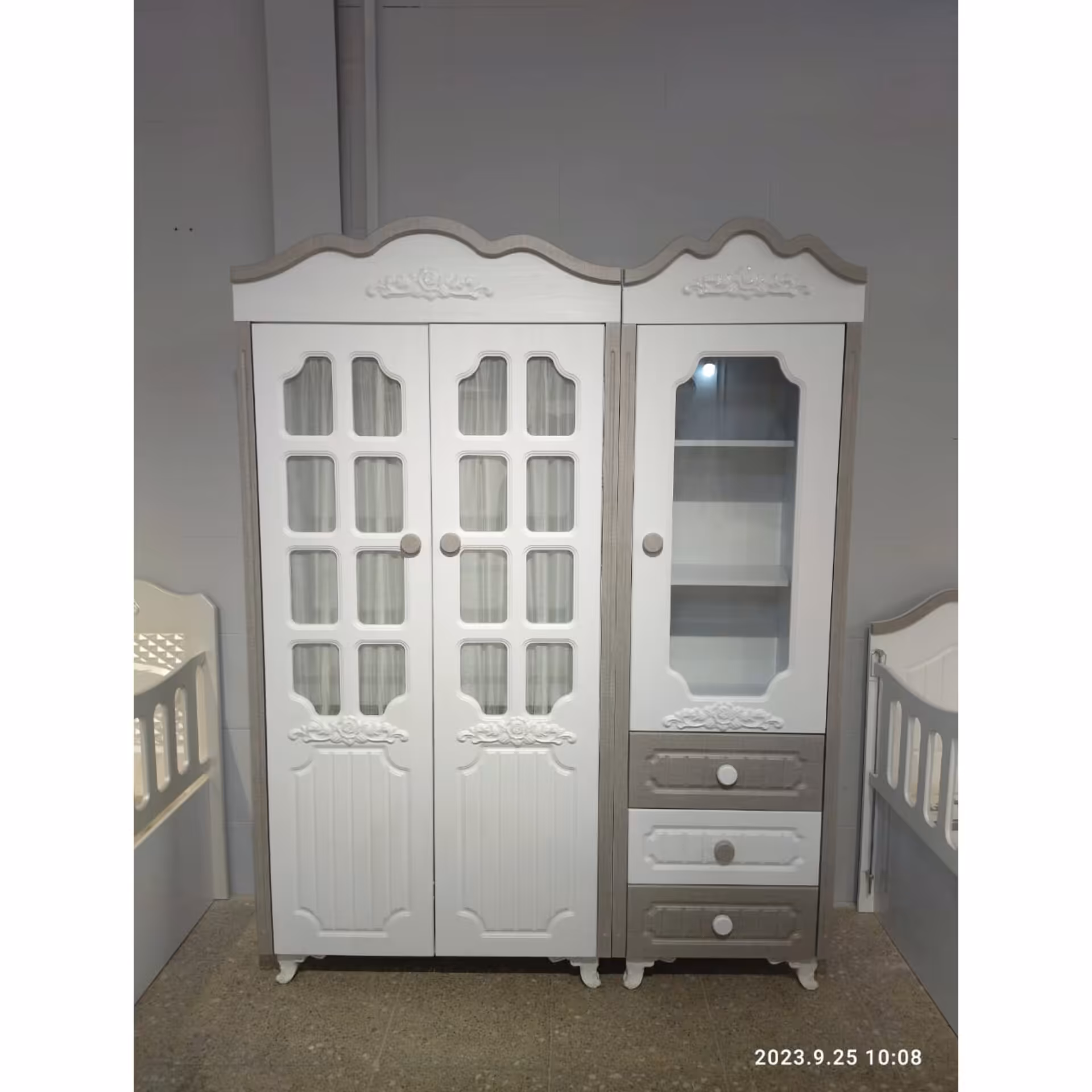 کمد و بوفه آنجل رنگ سفید و طوسی