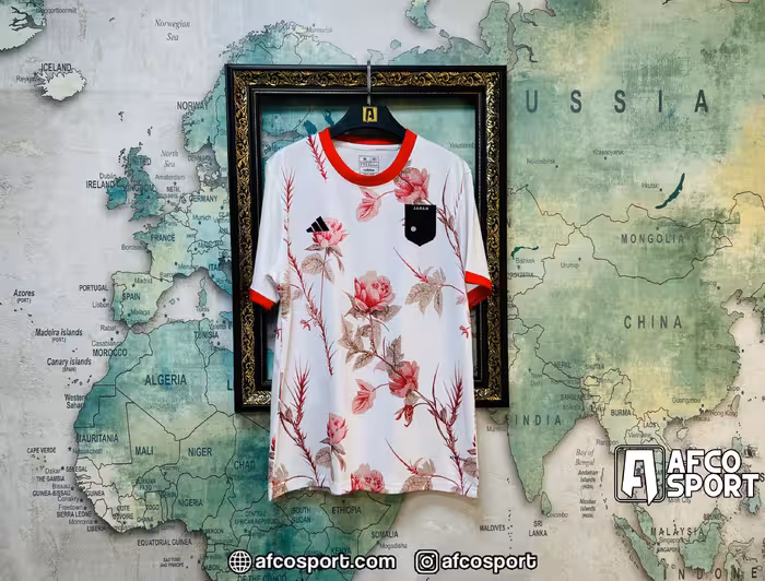 کیت تیم ملی ژاپن کانسپت گل سرخ (پیراهن شورت) ورژن هواداری