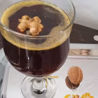 شیره انگور خانگی درجه یک پخته شده روی هیزم (در دیگه مسی)