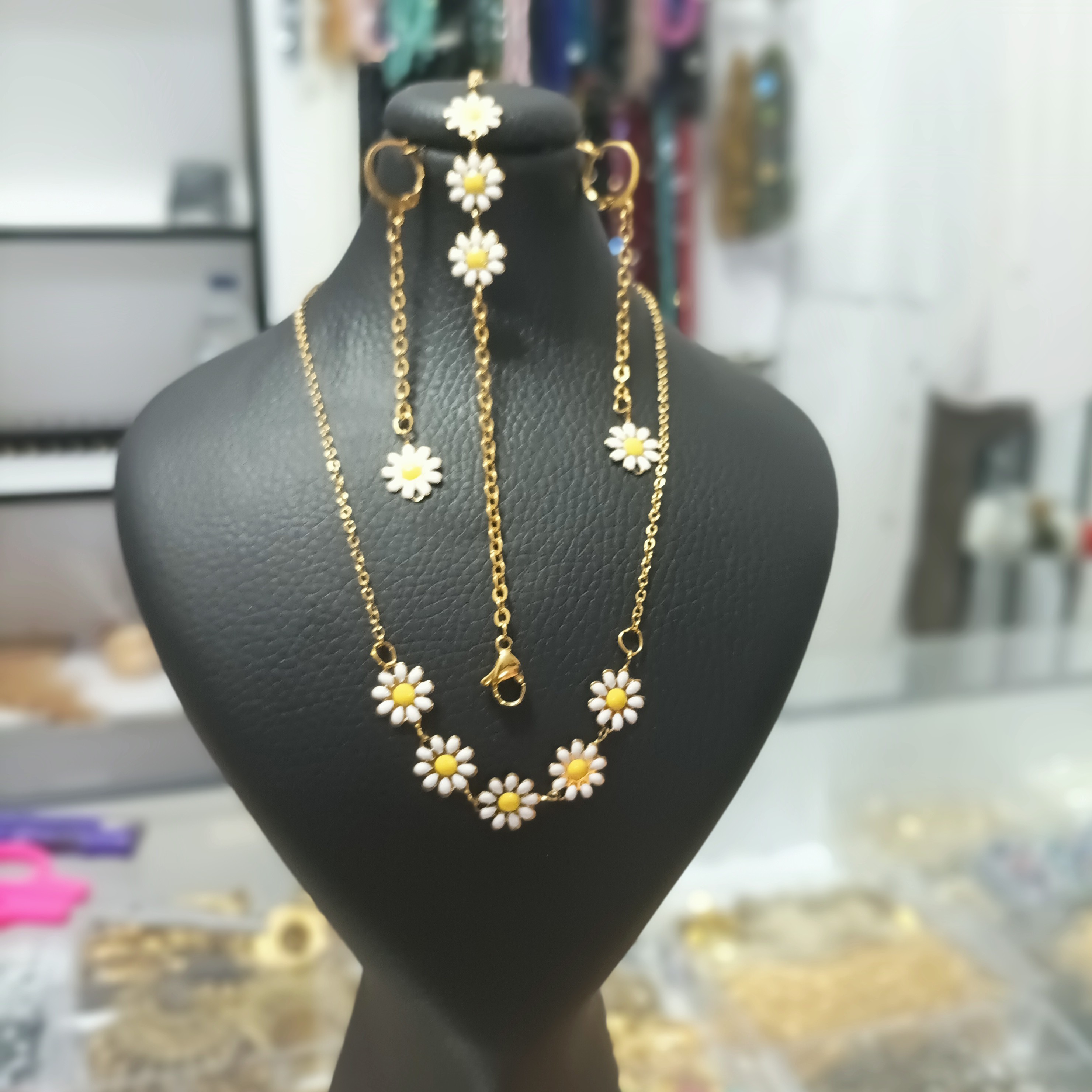 نیم سانت بابونه رنگ ثابت