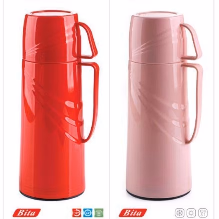 فلاسک نیم لیتری  داخل شیشه ای لیوان دار  با رنگ بنوی متنوع