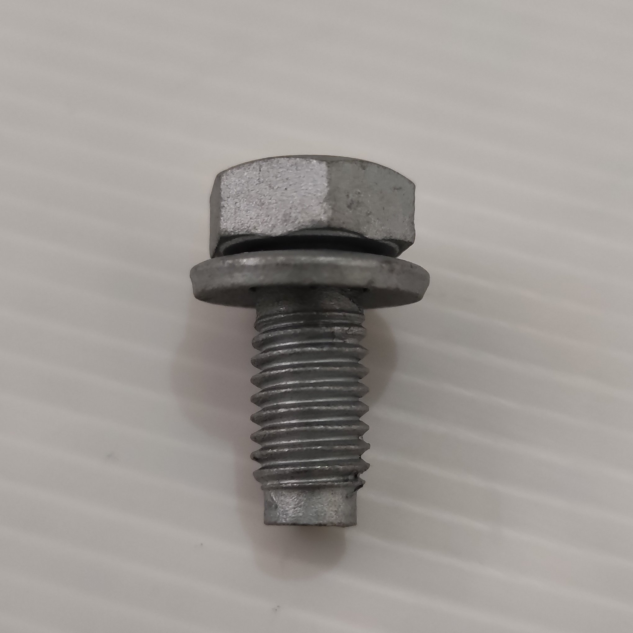 پیچ توپی سر کمک جلو پژو 206 و 207 شرکتی (1عدد)