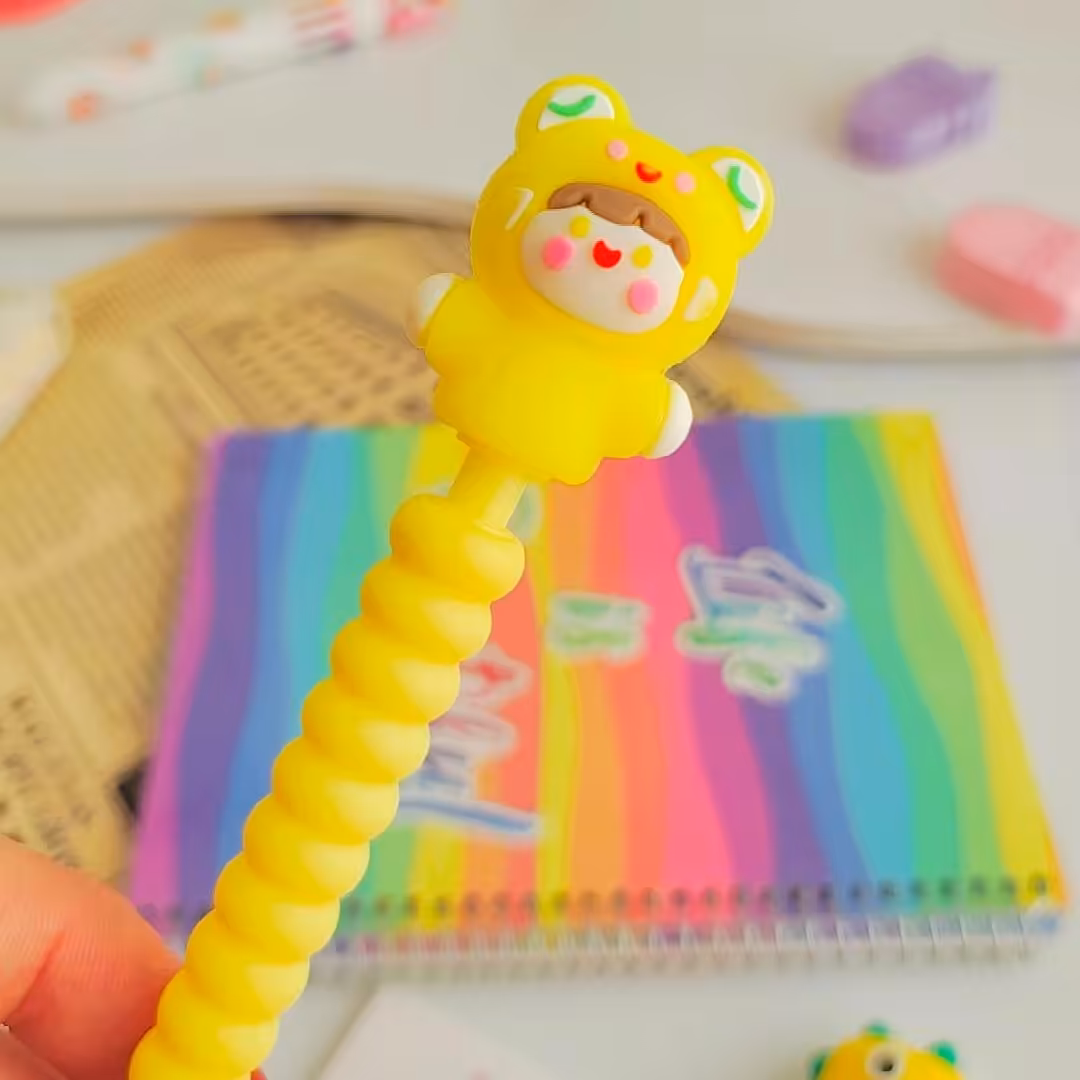 اتود عروسکی دختر رنگ زرد 0.5