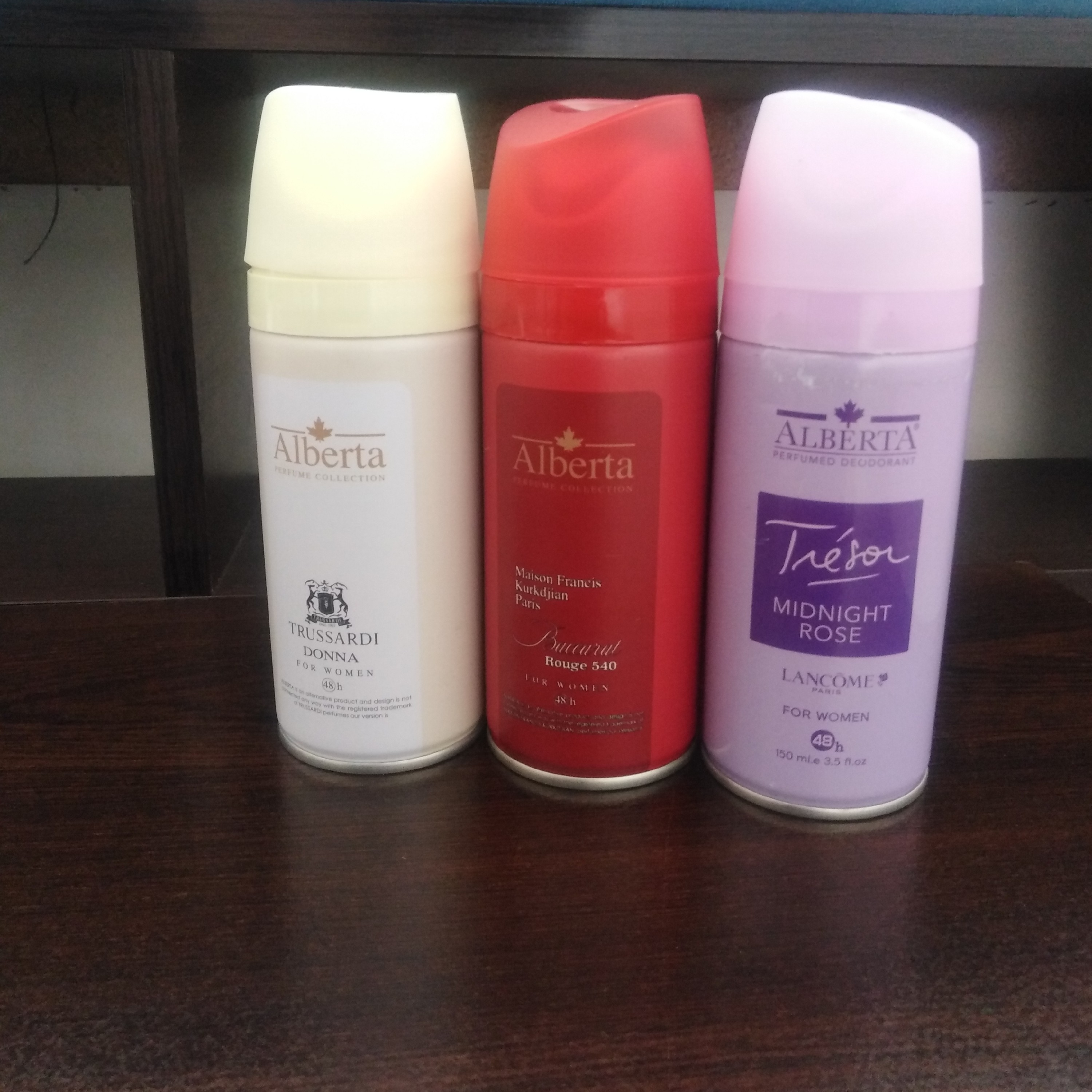 اسپری بدن برند آلبرتا به صورت تک و عمده با رایحه های عالی 