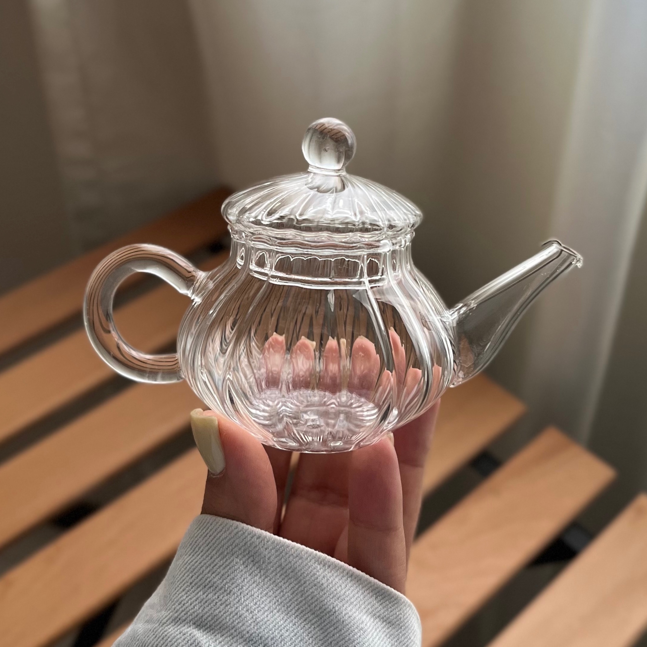 قوری زعفران پیرکس کدویی