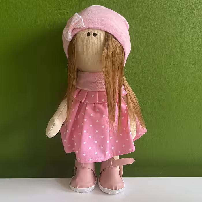 عروسک های روسی زیبا وجذاب باطرح های بسیار زیبا به دلخواه شما