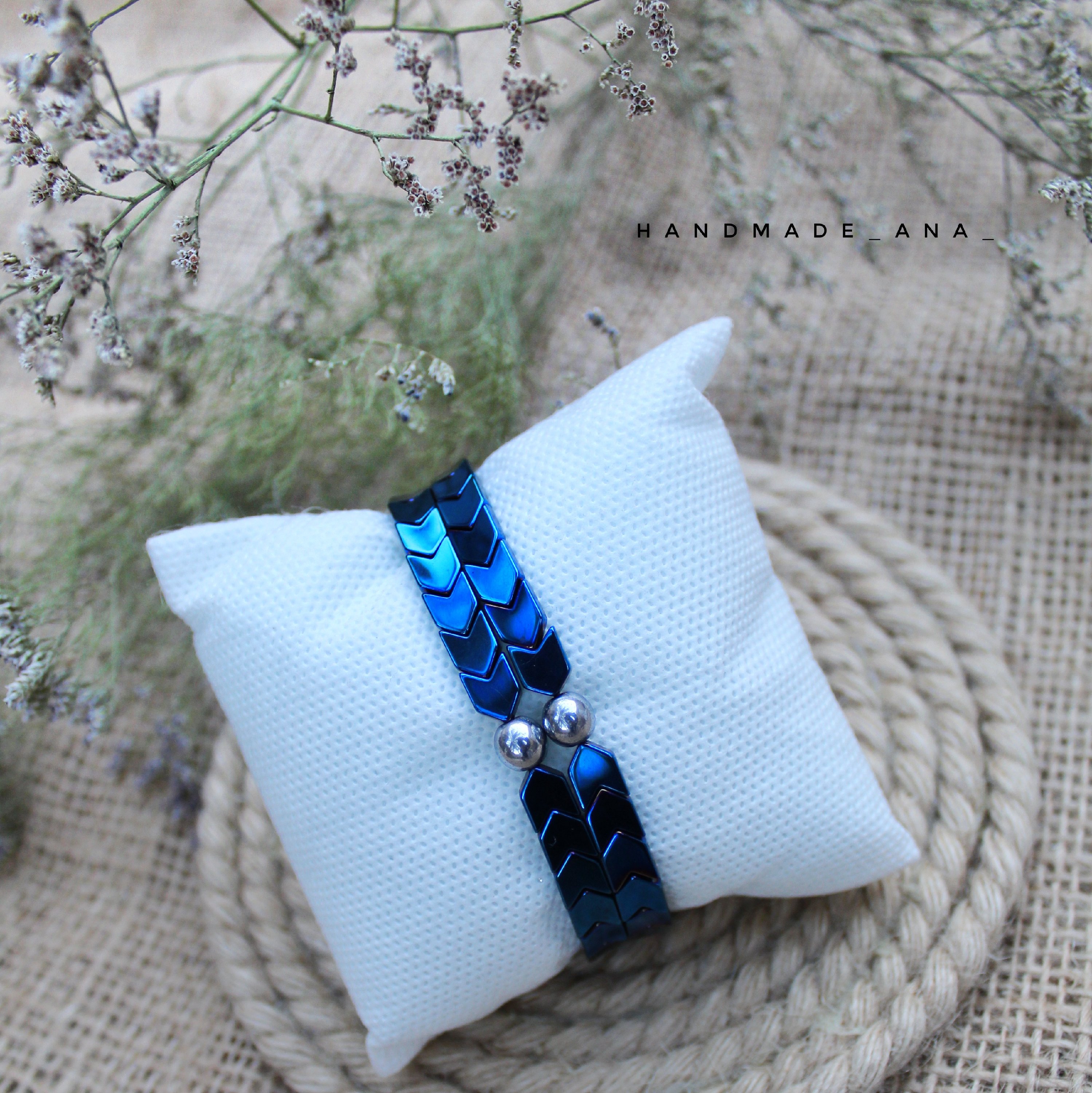 دستبند حدید آبی