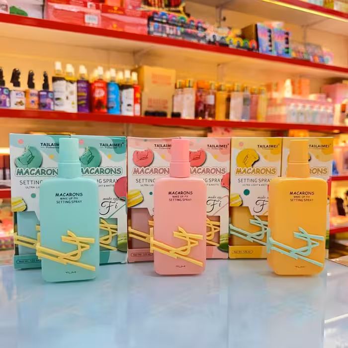 اسپری فیکس طرح ماکارون تایلامی 
