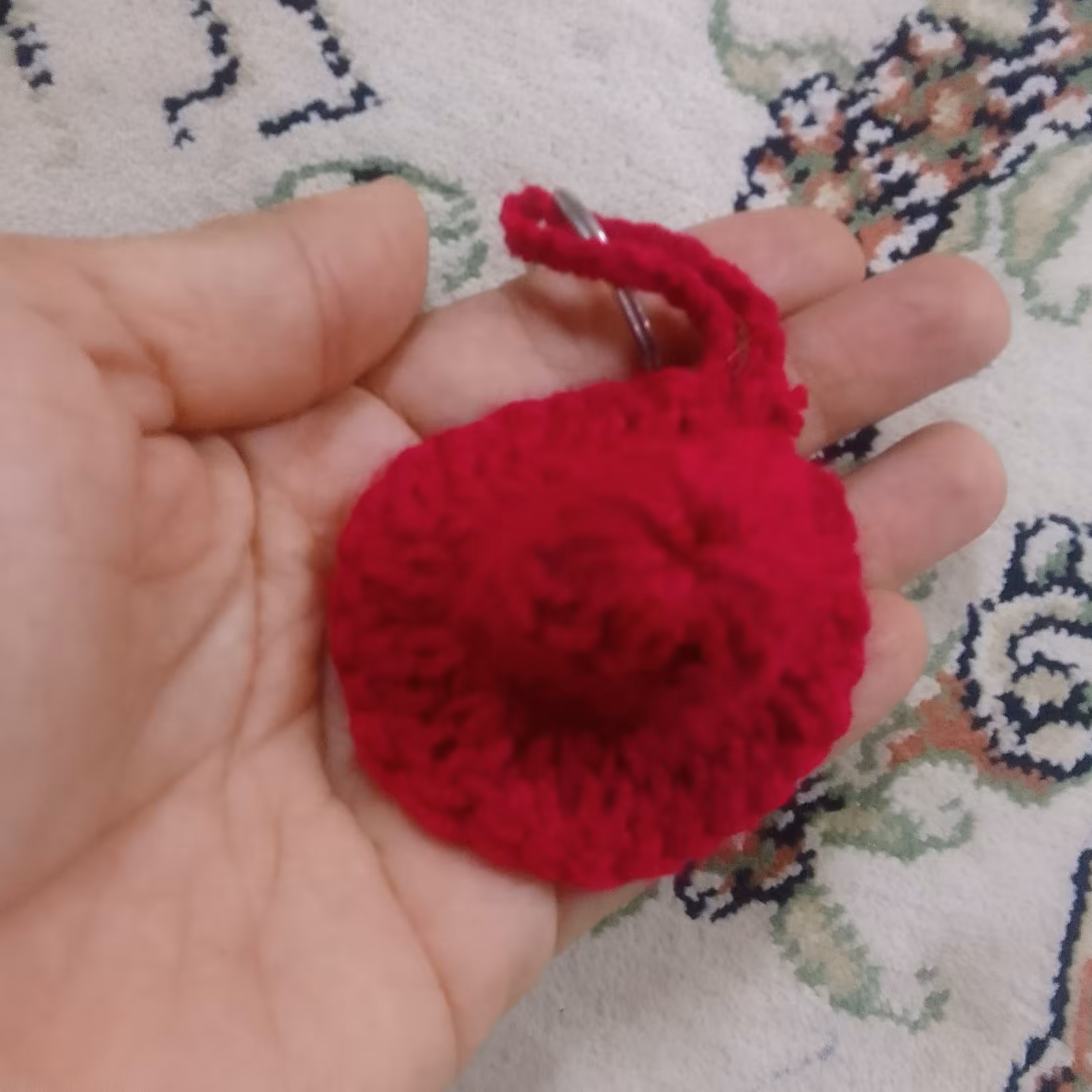 جاسوییچی بافتنی کلاه