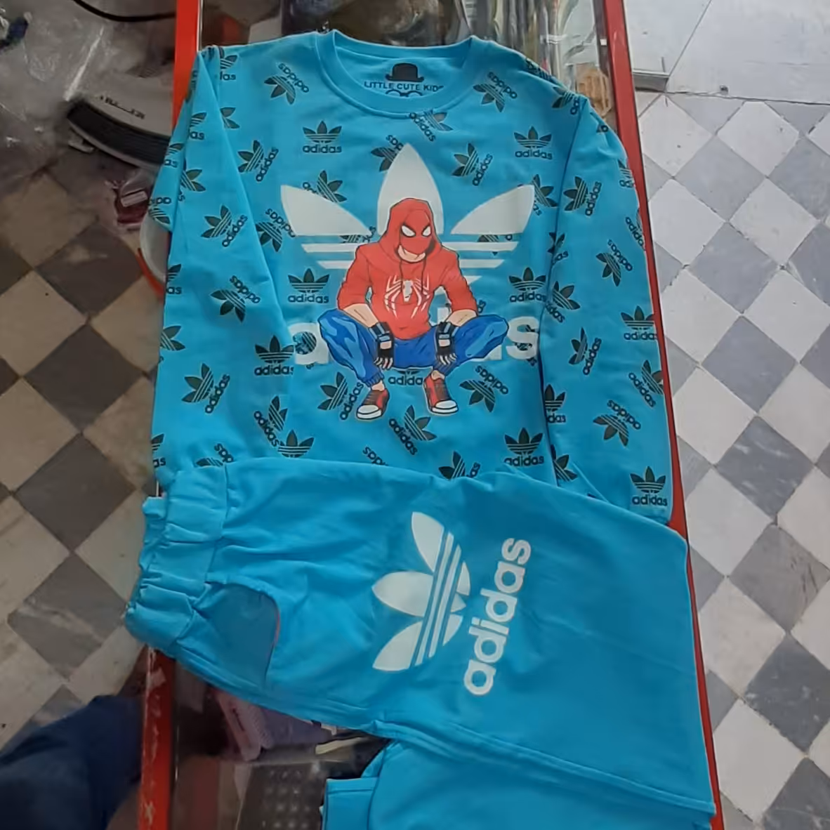 پیراهن شلوار مرد عنکبوتی 