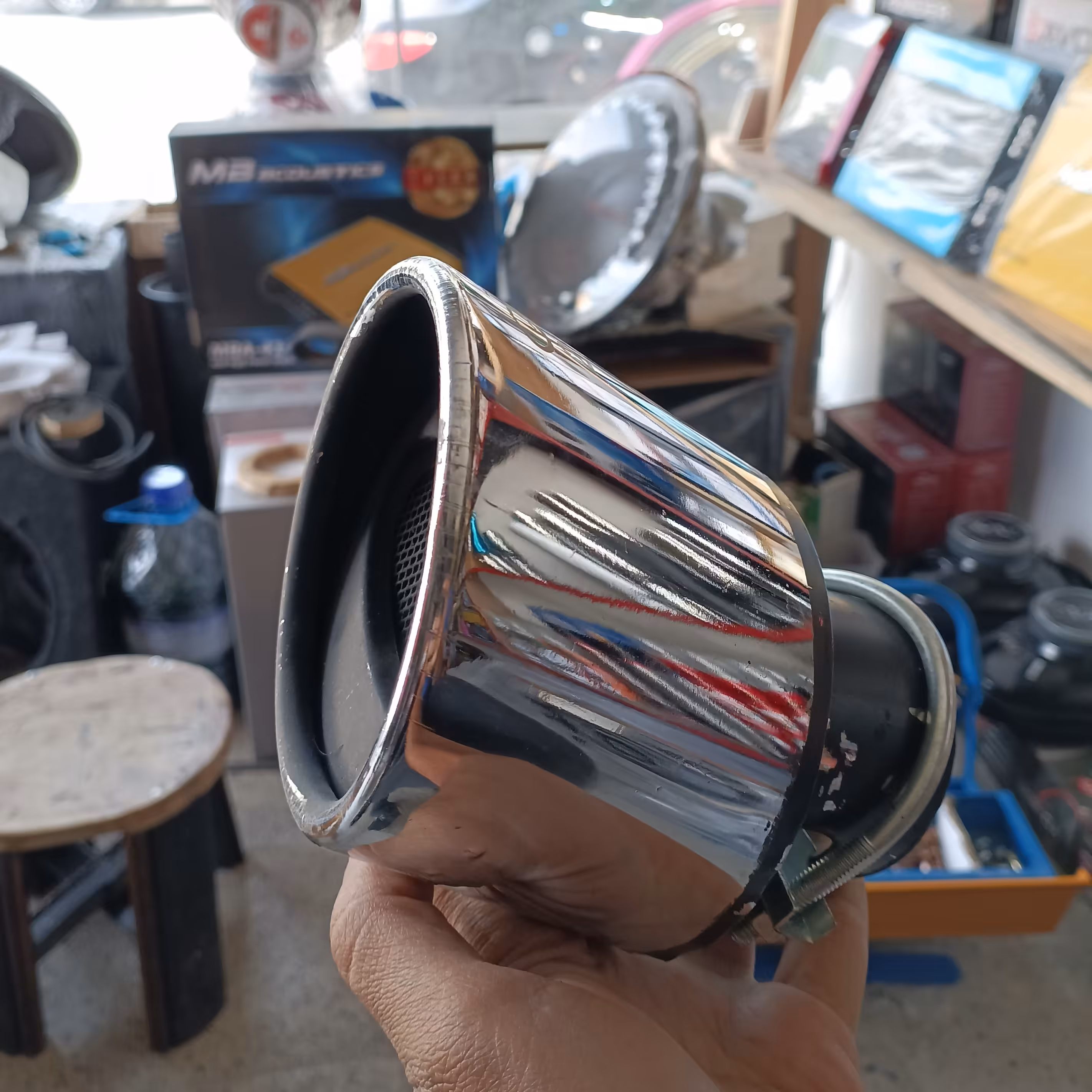 سر اگزوز خودرو js235