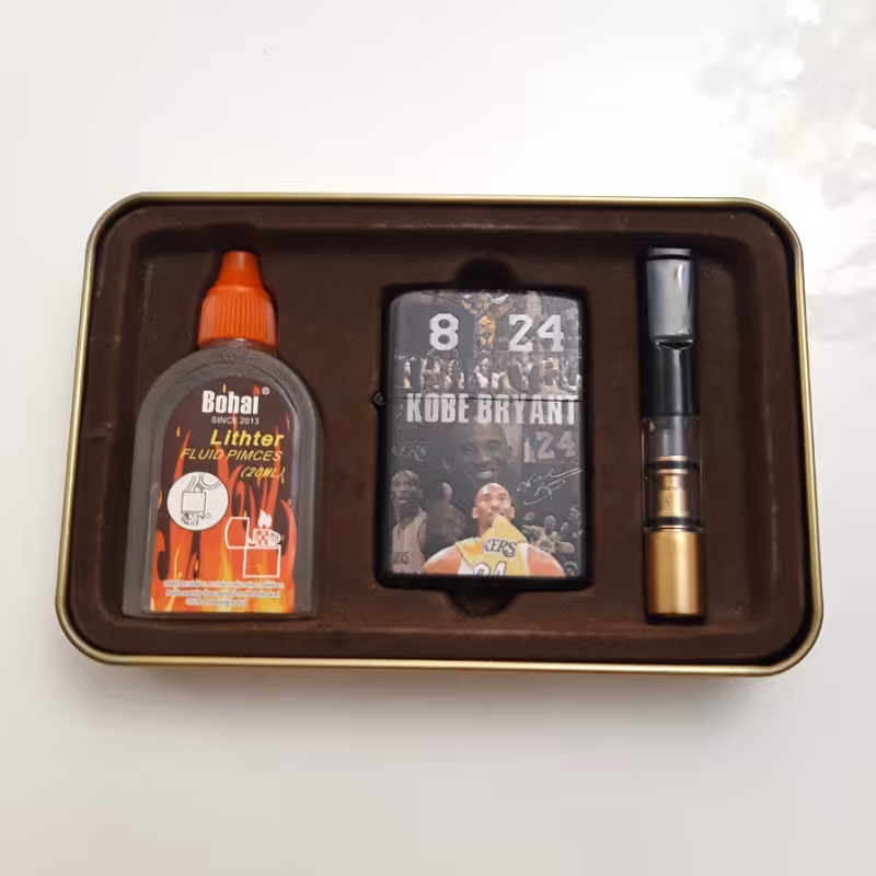 ست هدیه فندک بنزینی بسکتبال با کیفیت با امکان تعویض فتیله و سنگ