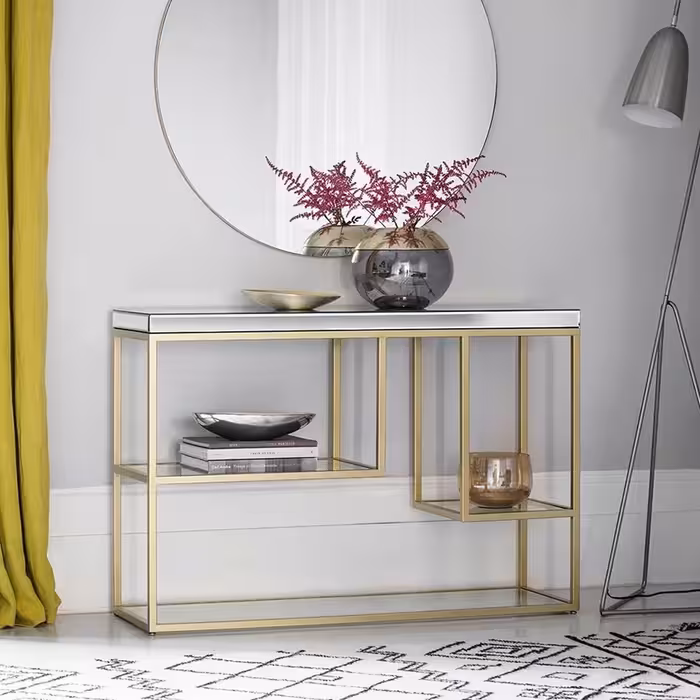 ایینه وکنسول