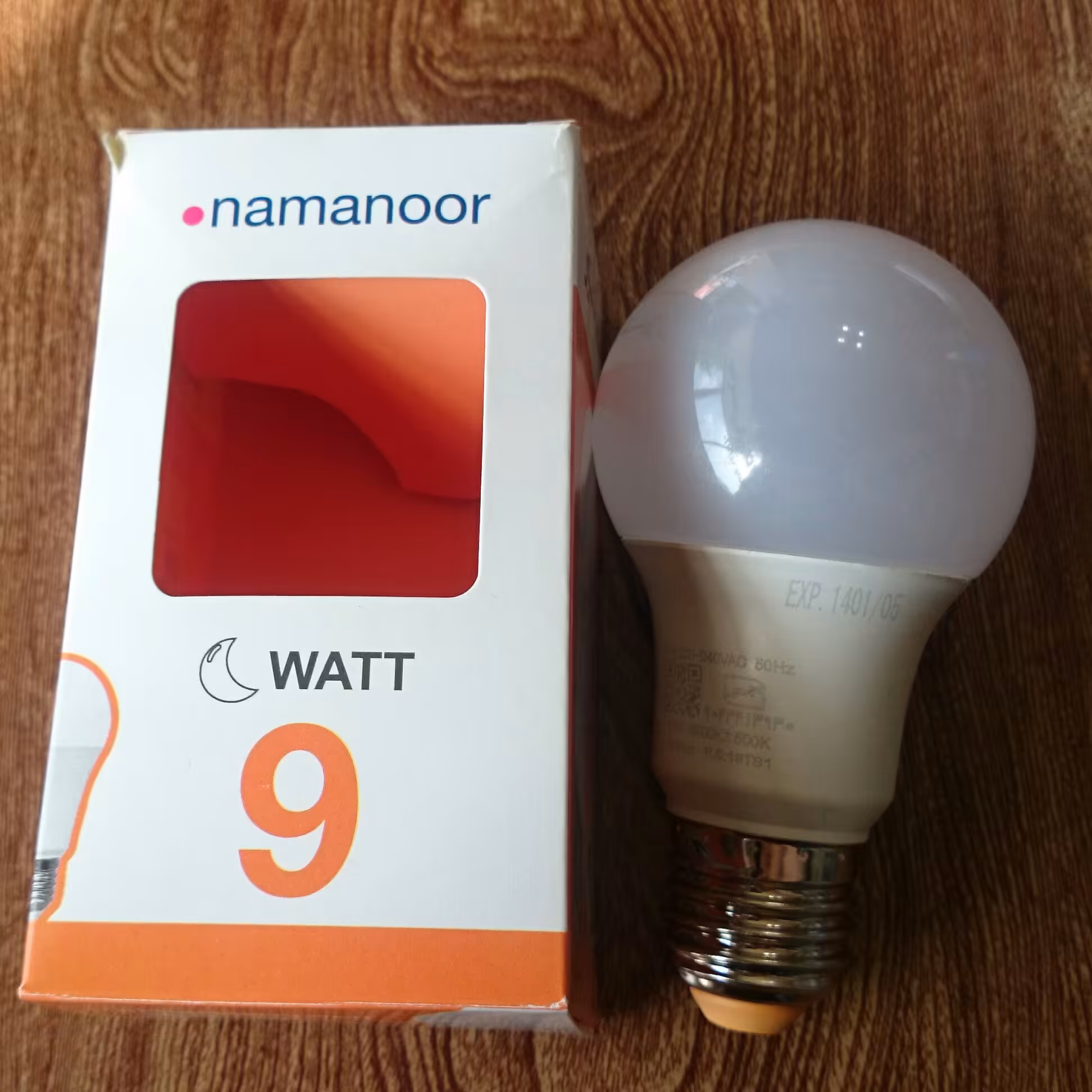 لامپ ال ای دی9وات e27نمانور