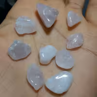 پک حبه شده و تمام پولیش شده سنگ راف رزکوارتز وارداتی 100 در 100 طبیعی شاااهکار خلقت
کد 8253