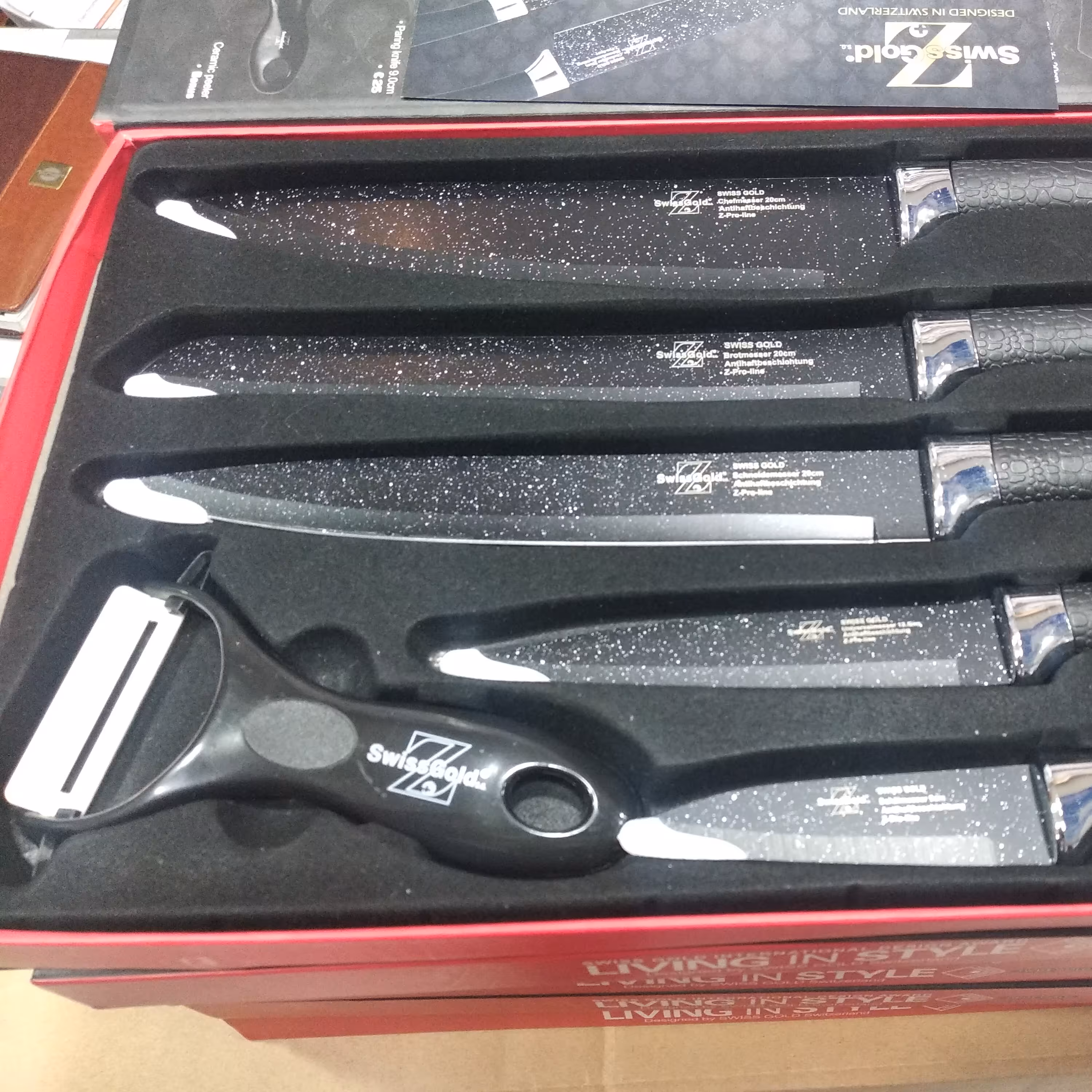 سرویس چاقوی آشپزخانه سوییس گلد مدل 9204 رنگ مشکی با ارسال رایگان