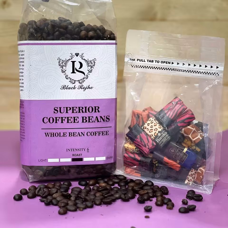 قهوه دان بلک روژهSuperior رست مدیوم ترکیبی از 50 درصد دانه های ربوستا و 50 درصد عربیکا بسته 600 گرمی. 