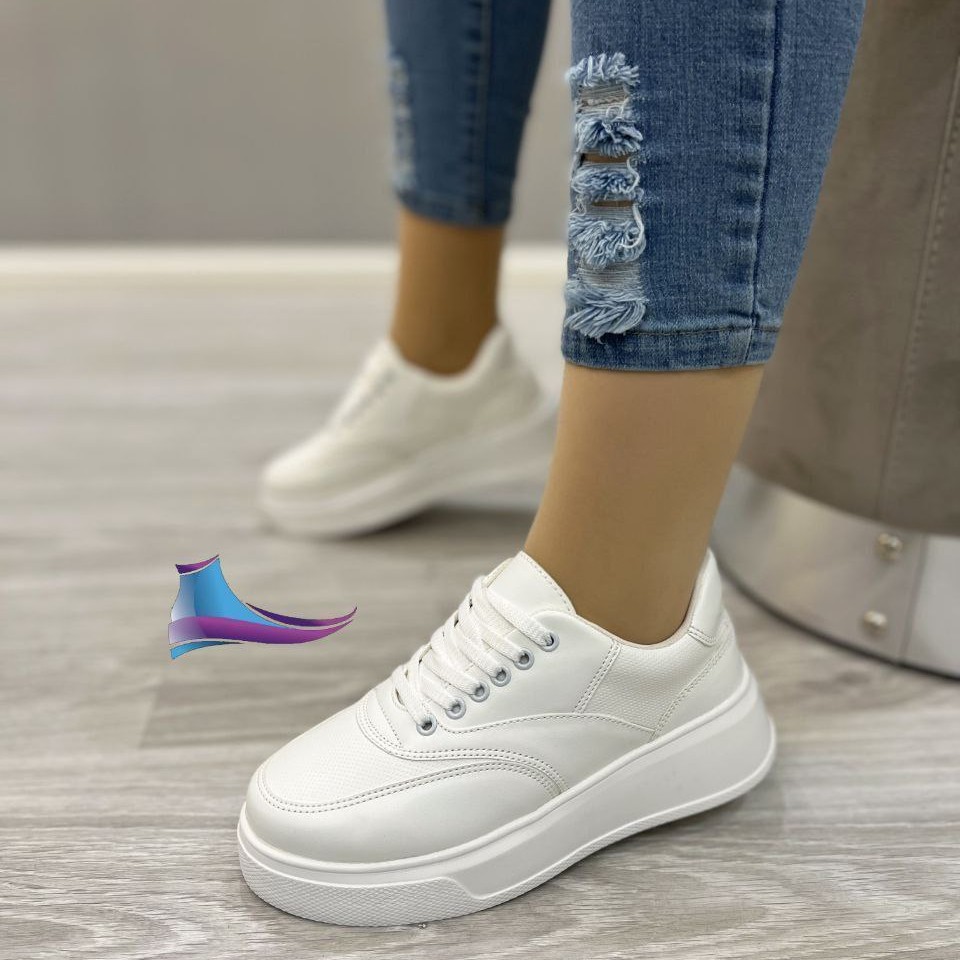 کفش کلاسیک
کد 809
قالب استاندارد
جنس عالی
پاخور شیک
Size37ta40