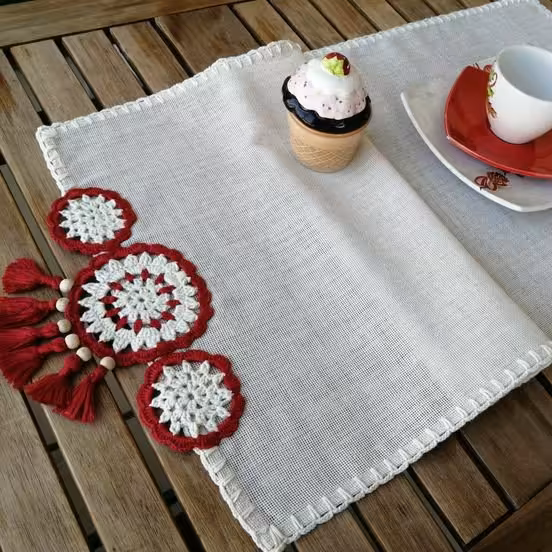 رانر  (رومیزی)  اجرا در طرح و رنگ و سایز  مختلف