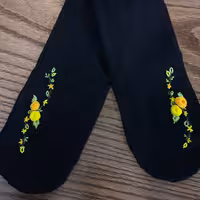 جوراب گلدوزی با دست طرح144