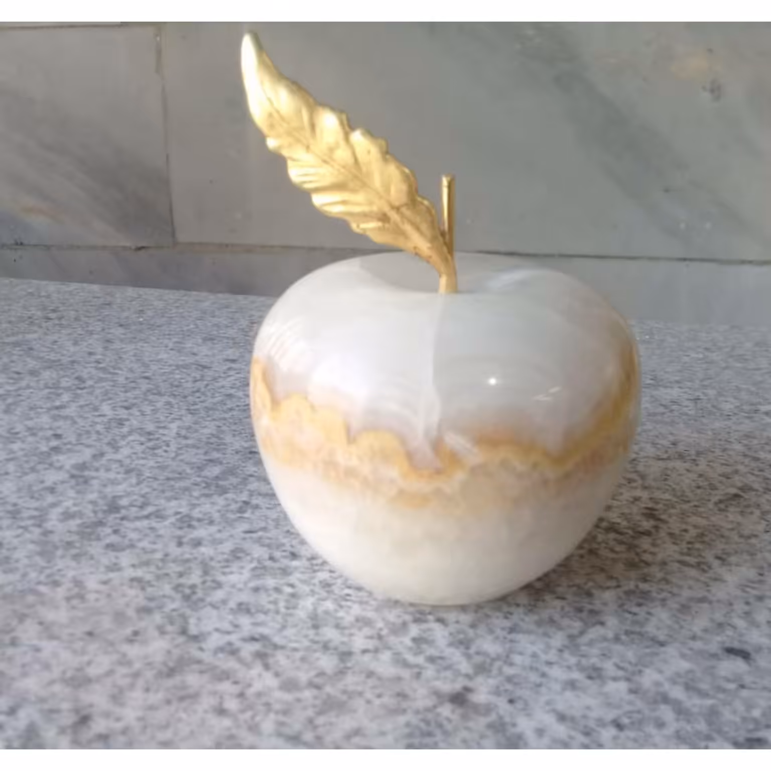میوه سنگی ( سیب سنگی ) دکوری تزئینی سنگ مرمر و نجف آباد (یک عدد)