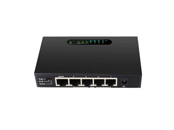 سوییچ 5 پورت POE مارلیک تک مدل TXE104