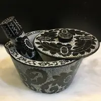 هاون سنگی قلم زنی شده بزرگ درب دار 