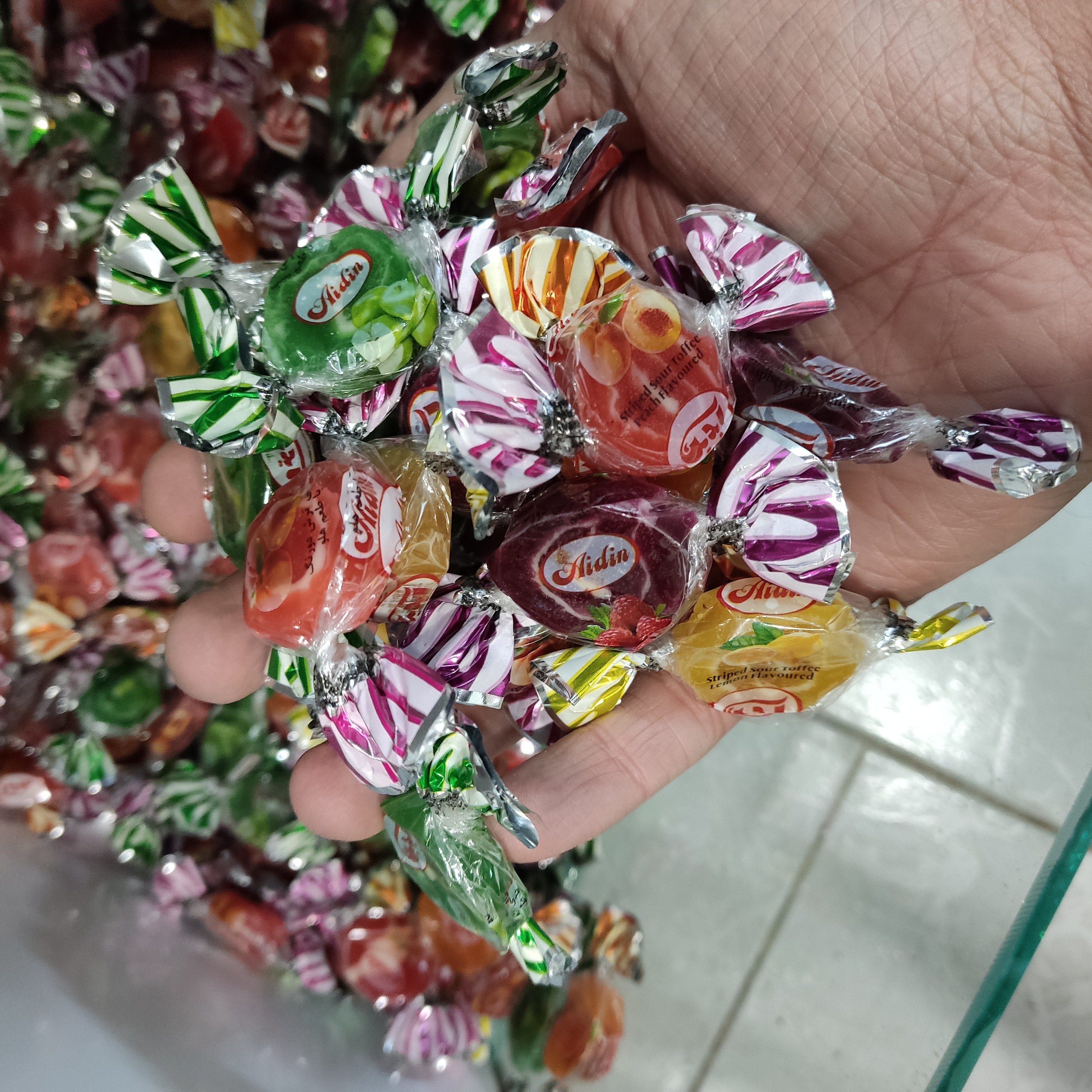 تافی ترش مخلوط آیدین 1000 گرمی