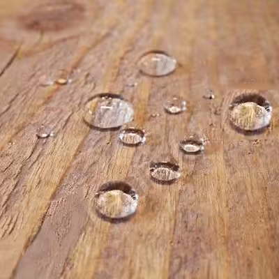 محلول بیرنگ نانو پلیمر آبگریز و غبارگریز کننده نما و سطوح سنگی و چوبی 32 گرم