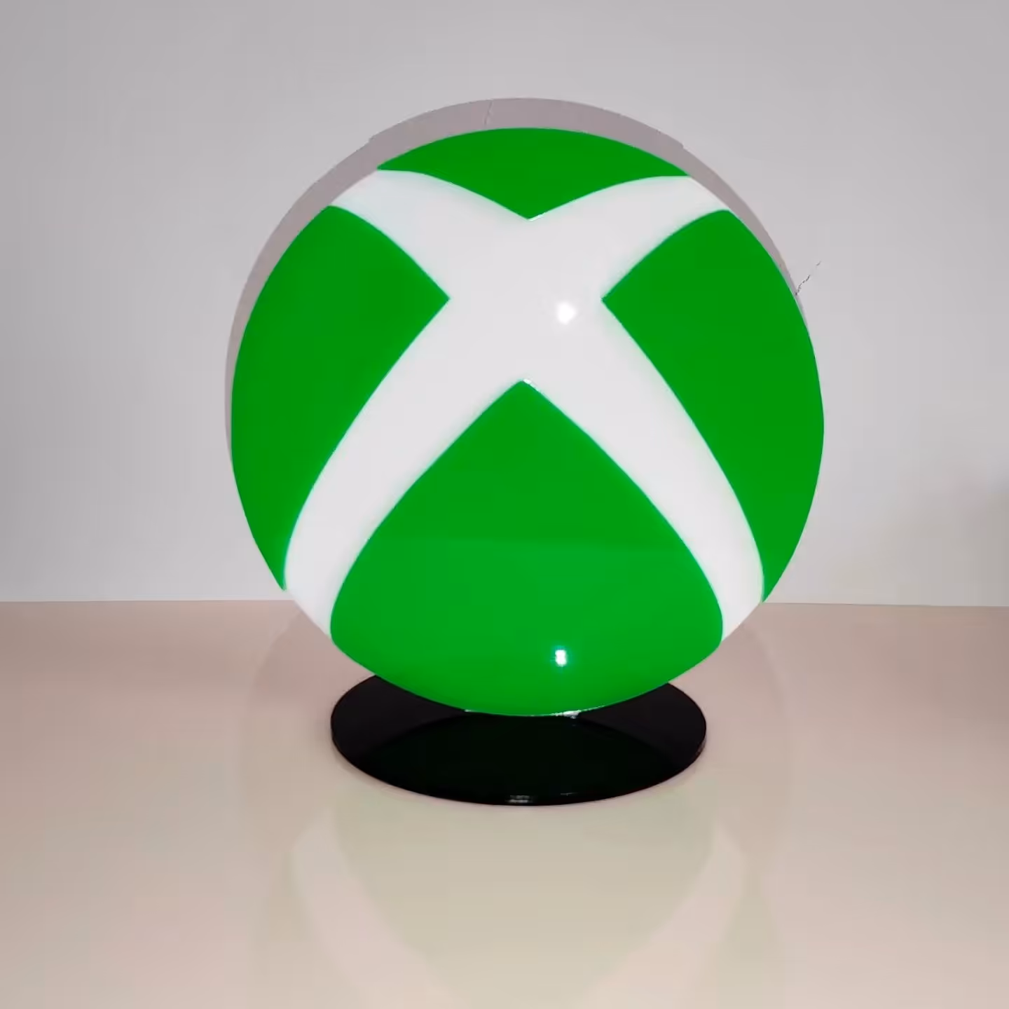 استند رومیزی طرح لوگو ایکس باکس (پس کرایه)