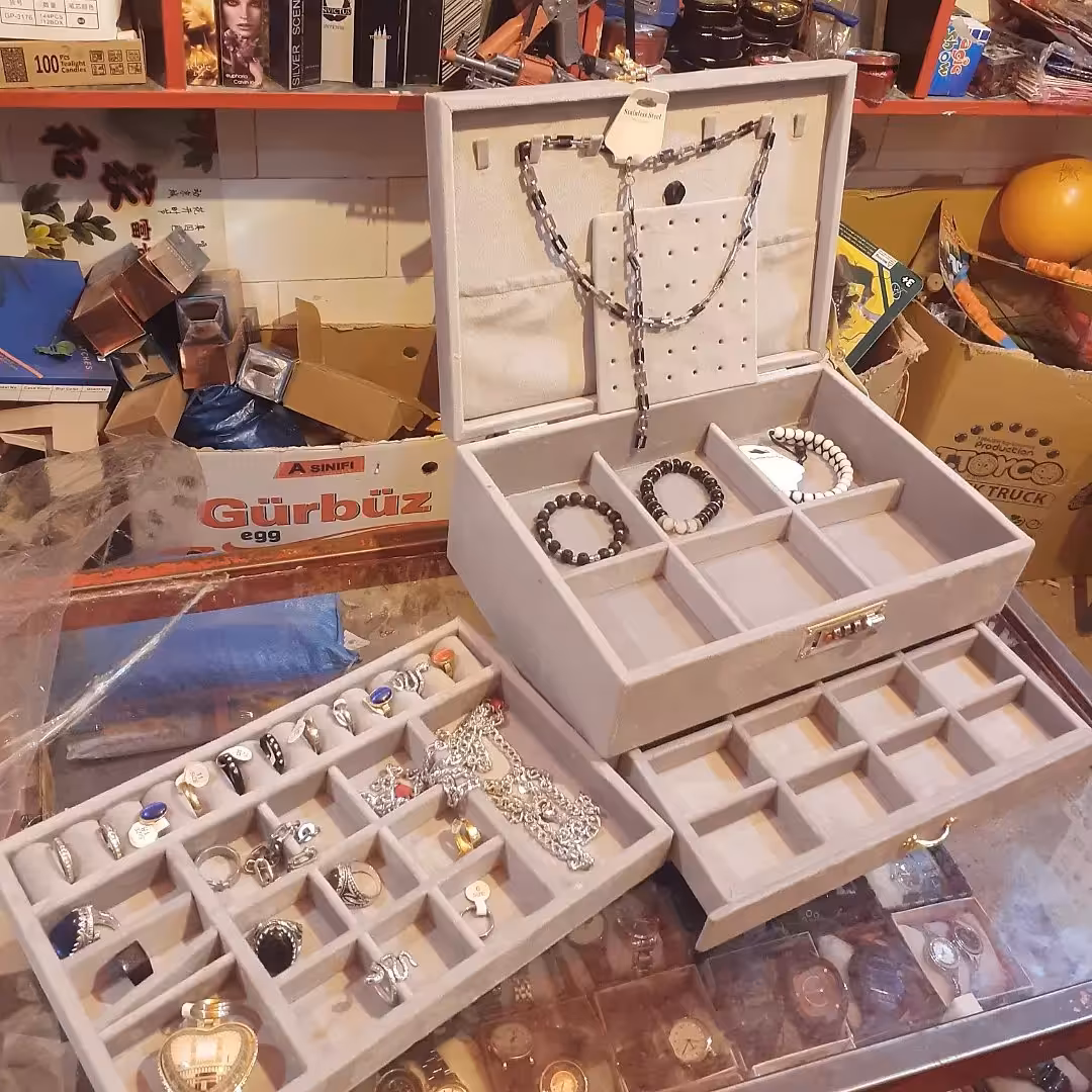 جعبه جواهر سه طبقه کشودار طوسی روشن