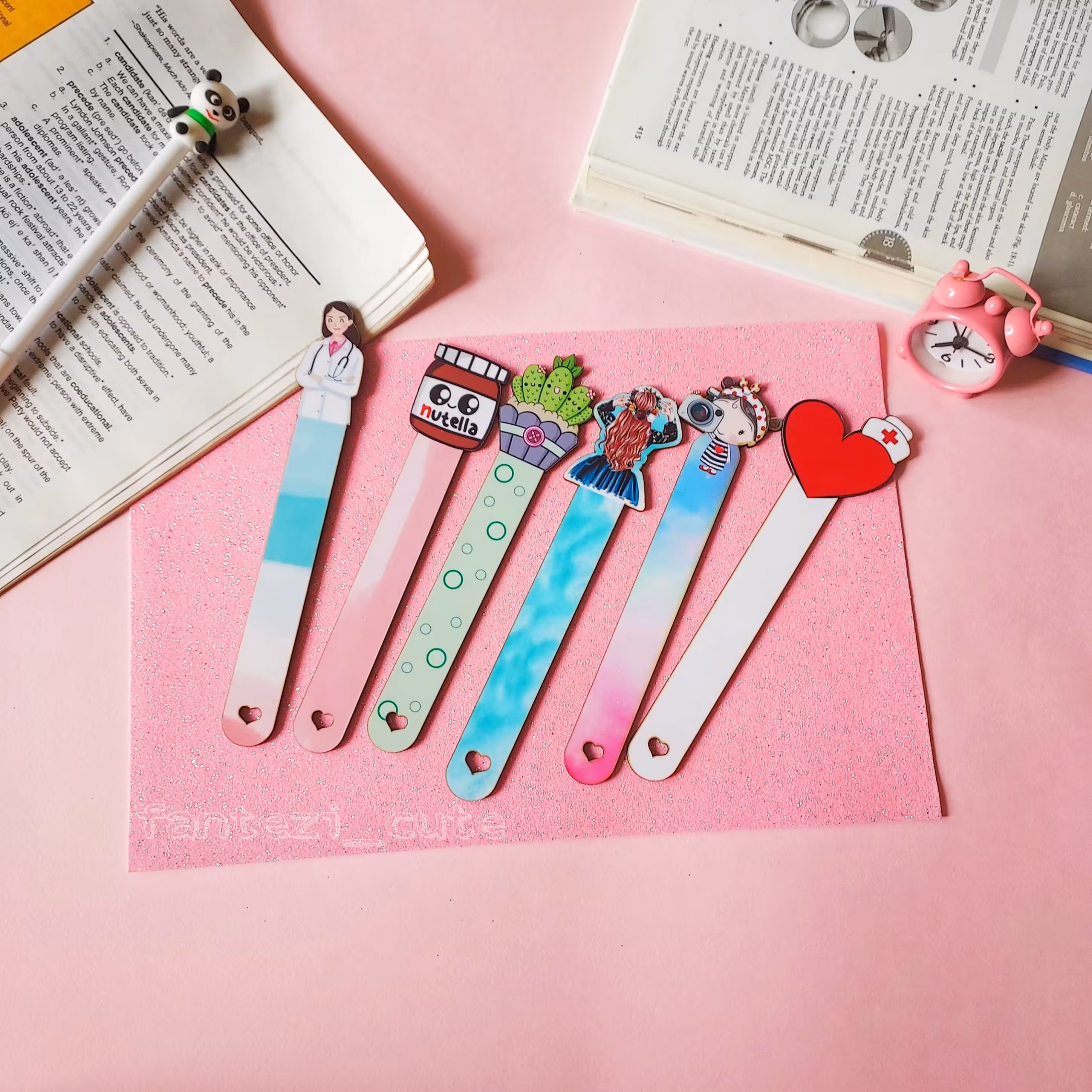 نشانگر کتاب ، بوکمارک چوبی طرح های مختلف 