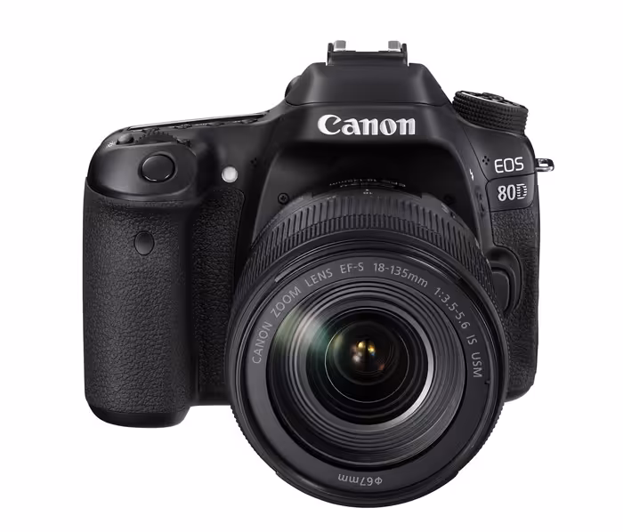 دوربین کانن EOS 80D   18-135mm IS USM