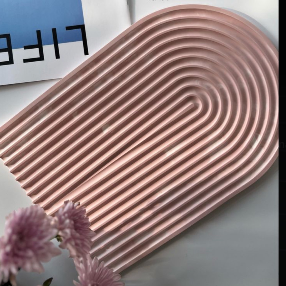 استند دکوری رنگین کمان 