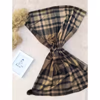 شال موهر پاییزه و زمستانه کرم نسکافه ای سرمه ای منگوله دار پوم پوم دار ارسال رایگان  