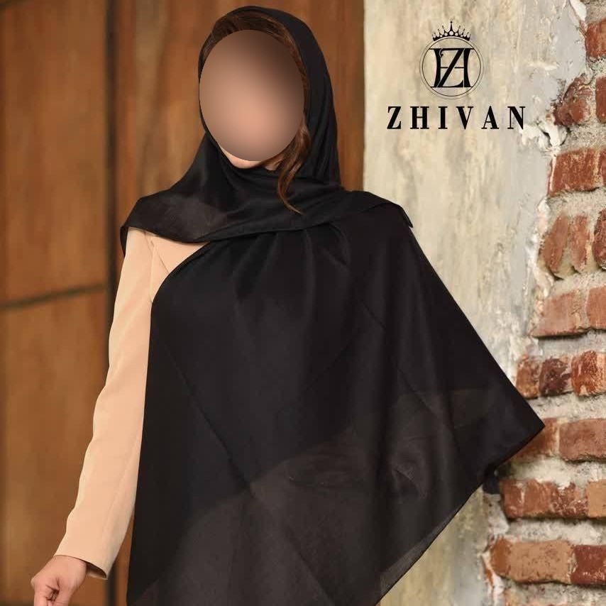 روسری نخی ساده منگوله دار قواره 135 کد 5-122