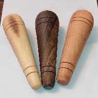 چوب ماساژ متوسط(رنگ تیره) رفلکسولوژی مخصوص ماساژ نقاط بازتابی کف دست وپا تهیه شده از چوب گردو

