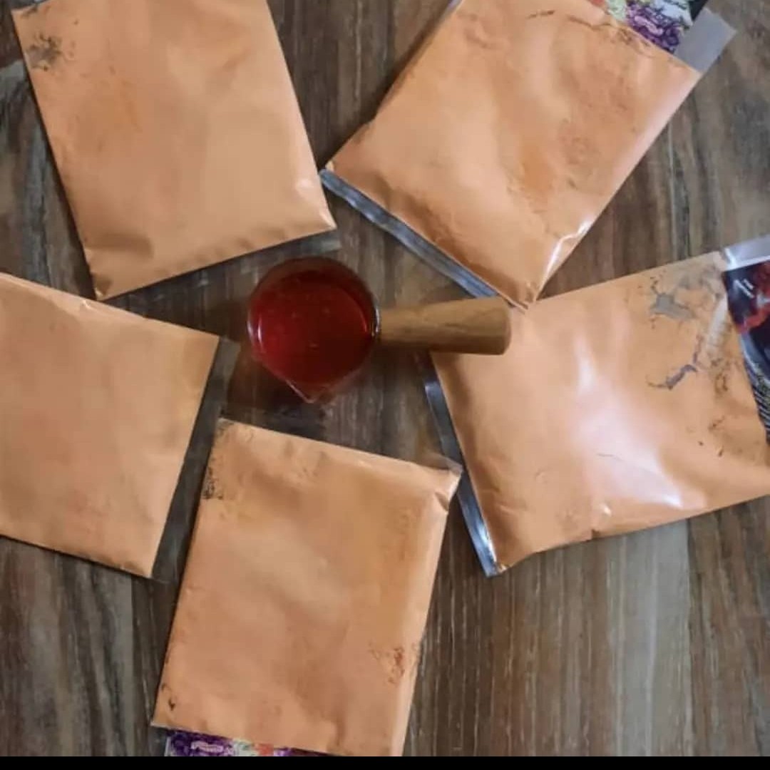 پودر زعفران بدون هیچگونه مواد افزدنی