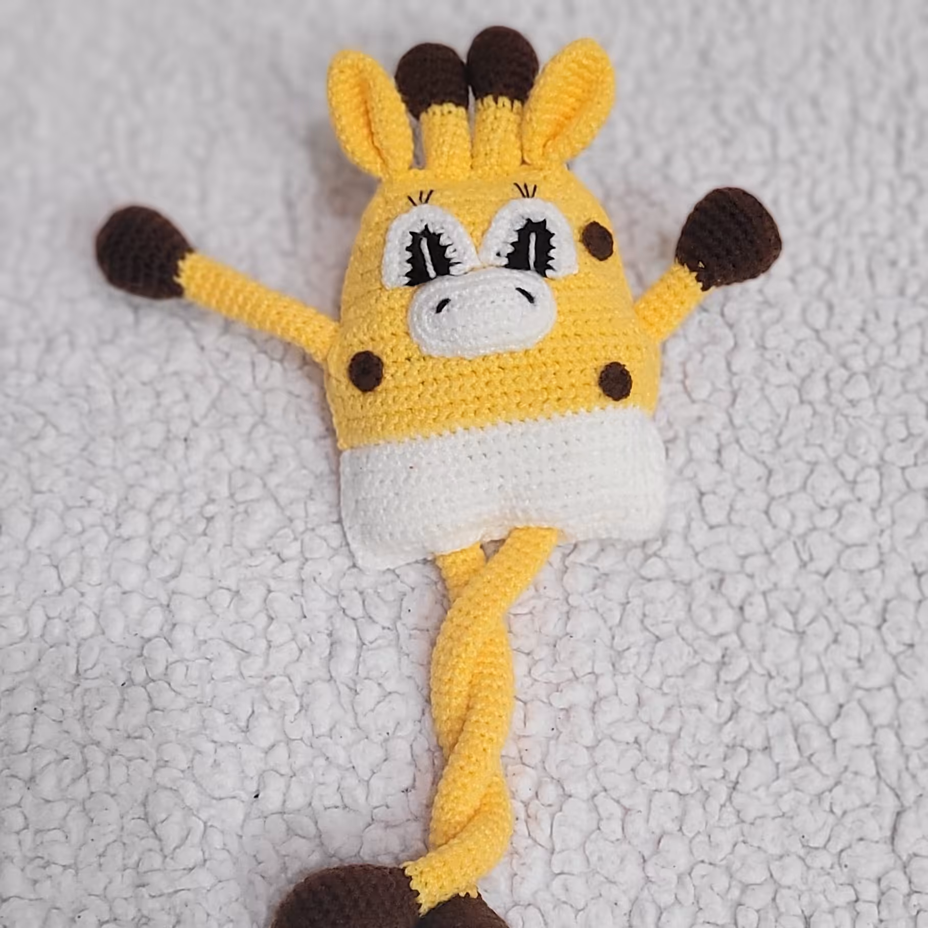 قورباغه و زرافه بافتنی.بافته شده با کاموای ایرانی.