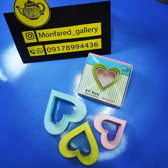 کاترخمیرشیرینی پزی3عددی قلبی ، جنس پلاستیک مرغوب
، 3 عددی، 6 سایز(دو سر)
