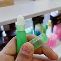 عطر تامی جینز خالص غلتکی 