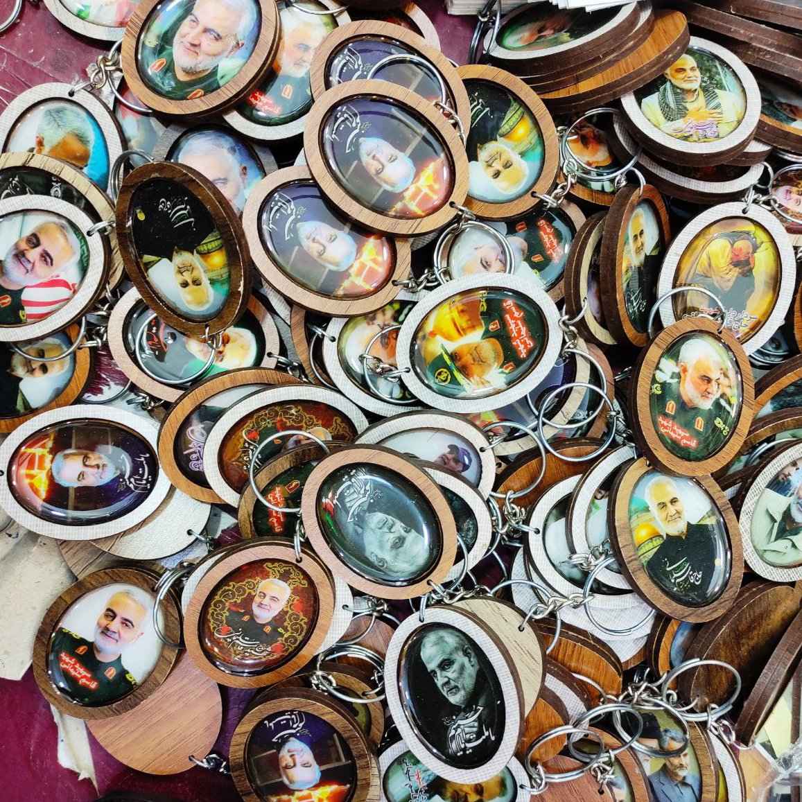 جاکلیدی بیضی چوبی حاج قاسم(بسته 100 عددی)